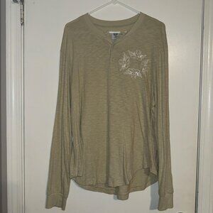 Boys Lie Eyes Wide Shut One Size Long Sleeve Henley Crewneck Shirt